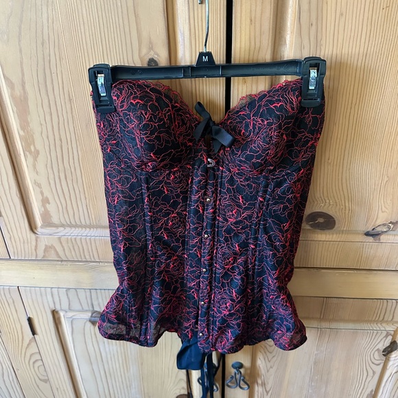 Savage x Fenty Floral Embroidered Lace Corset - Picture 2 of 6